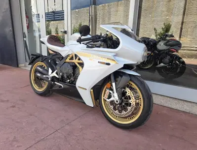 MV Agusta Superveloce 800 S (2021 - 25) usata