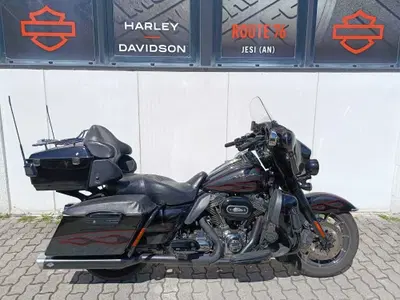 Harley-Davidson 1800 Electra Glide Ultra Classic (2009 - 11) - FLHTCUSE usata