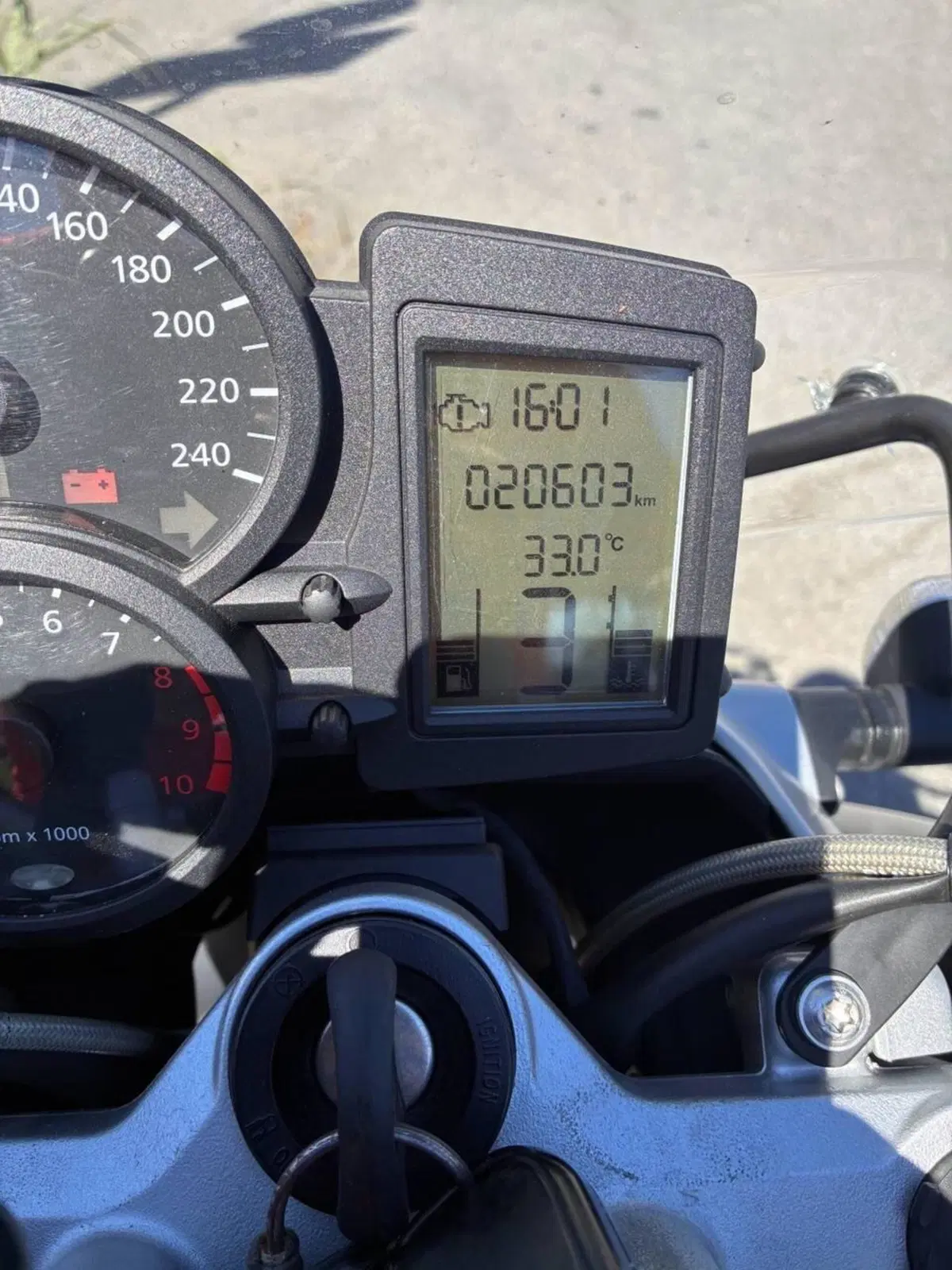 Bmw R 1200 R (2006 - 11) (3)