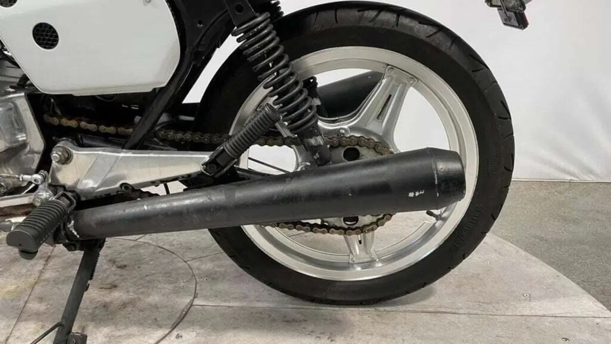 Honda CB 400 Four (8)