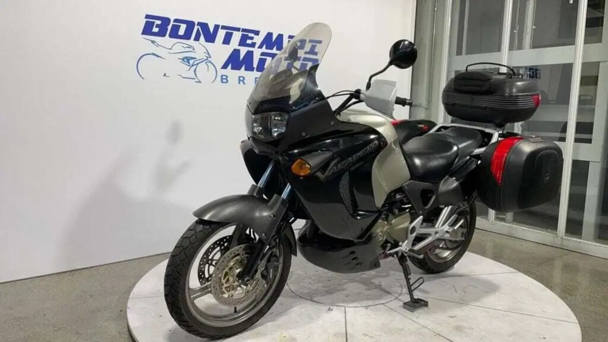 Honda Varadero 1000 (1999 - 02) (19)