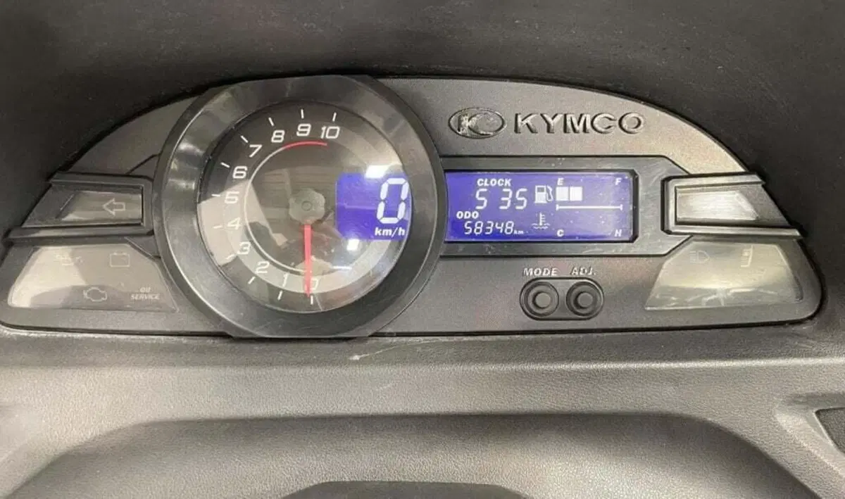 Kymco Xciting 400i (2012 - 17) (9)