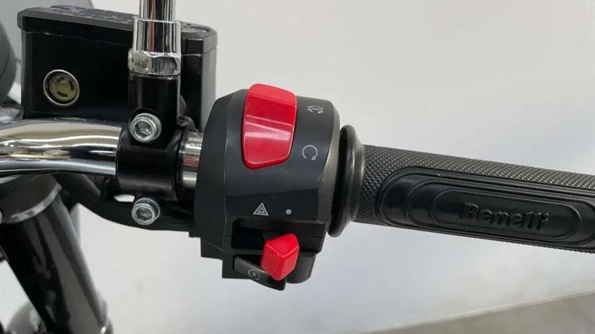 Benelli Imperiale 400 (2021 - 25) (16)