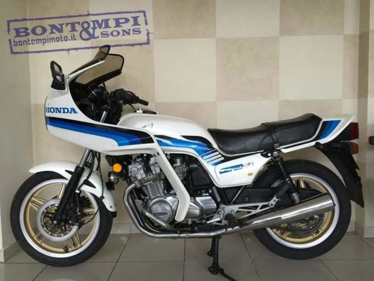 Honda CB 750 (1980 - 84) FD-KZ-CD (2)