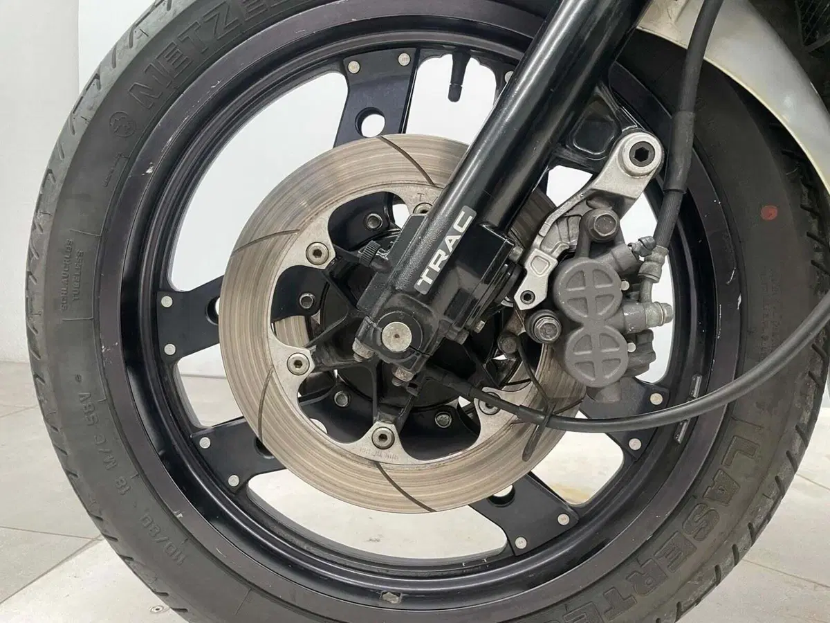 Honda VF 1000 F2 (1985 - 87) (12)