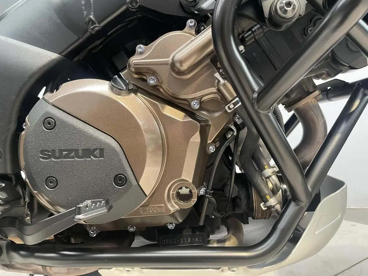 Suzuki V-Strom 1050DE (2023 - 24) (10)