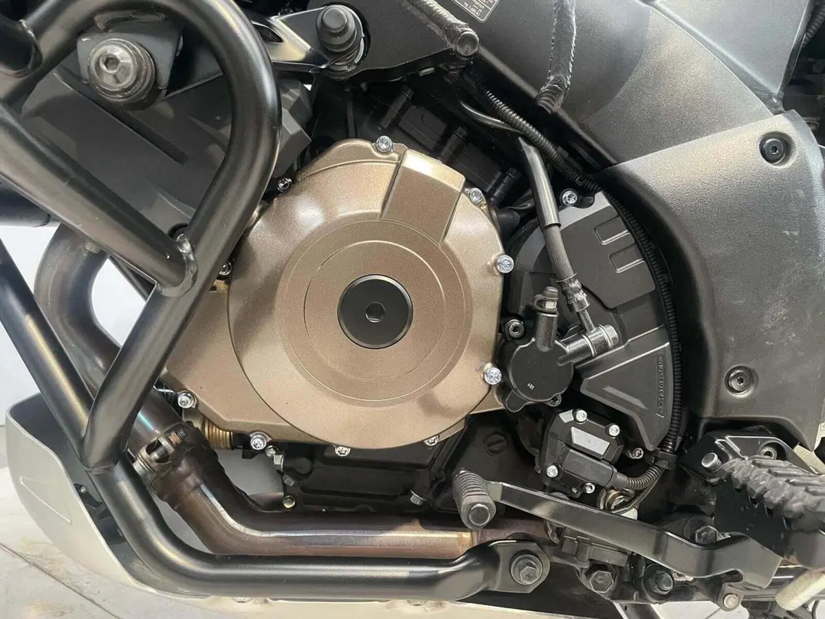 Suzuki V-Strom 1050DE (2023 - 24) (12)