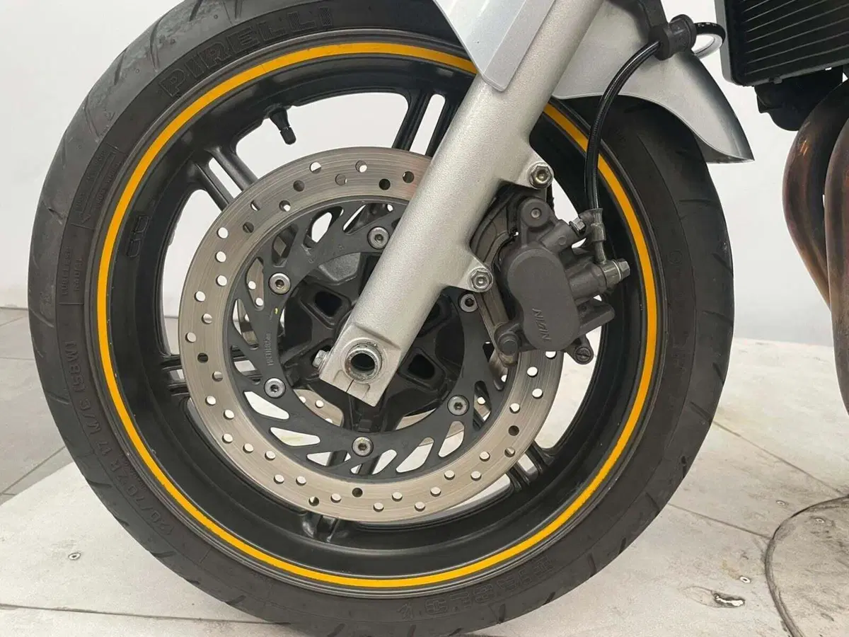Honda CBF 600 (2004 - 06) (12)