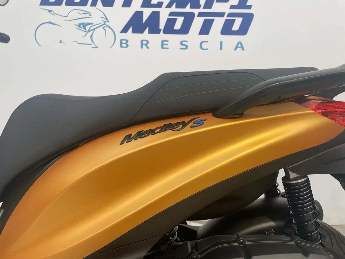 Piaggio Medley 200 S (2025 - 26) (10)