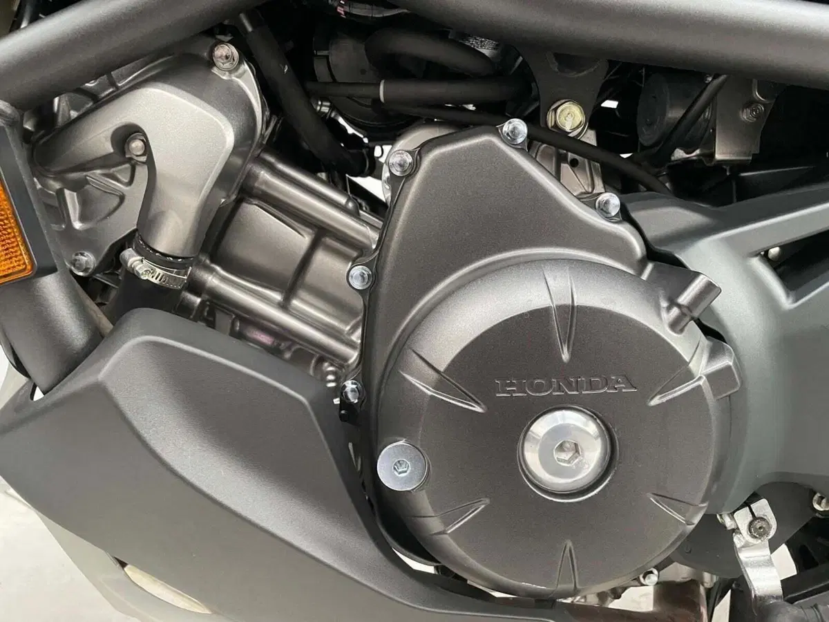 Honda NC 750 X ABS (2016 -17) (6)