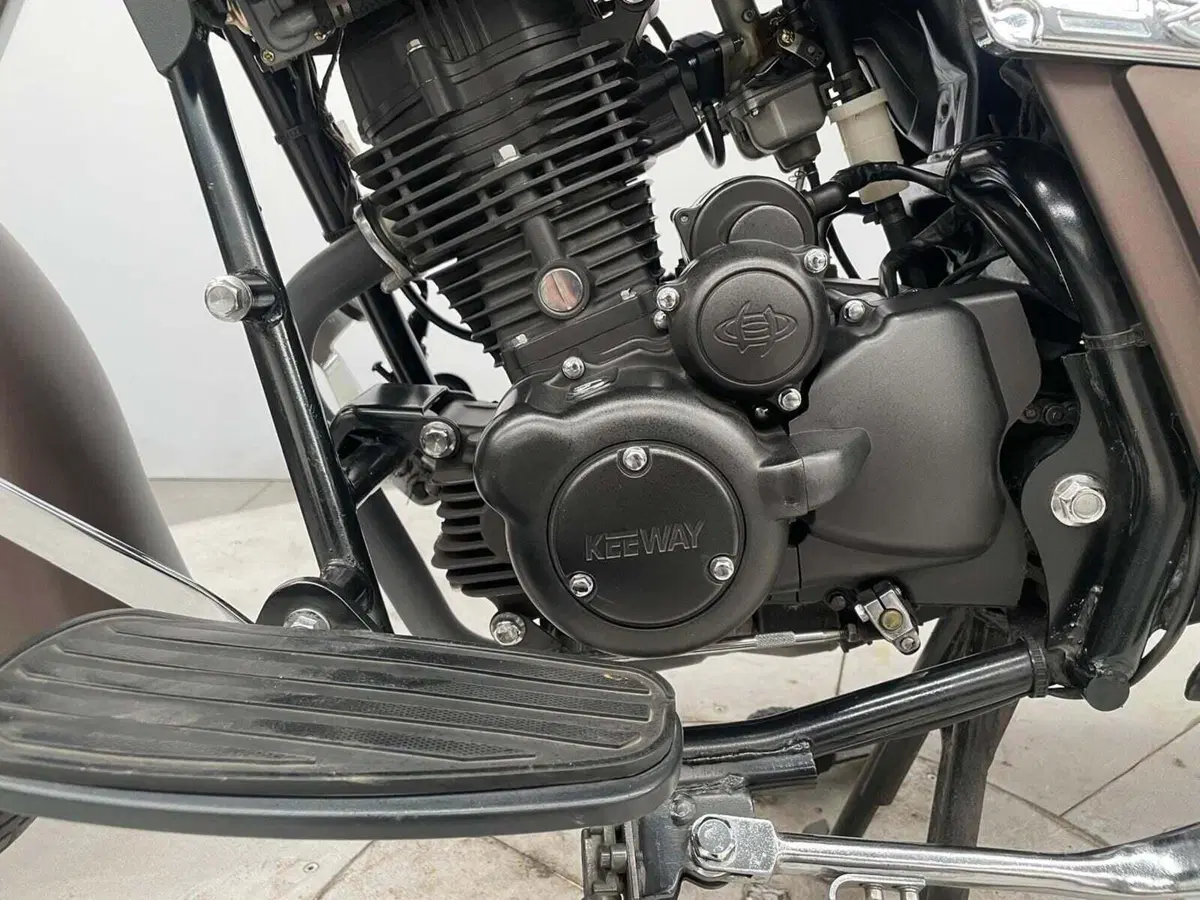 Keeway Motor Superlight 125 (2009 - 17) (12)