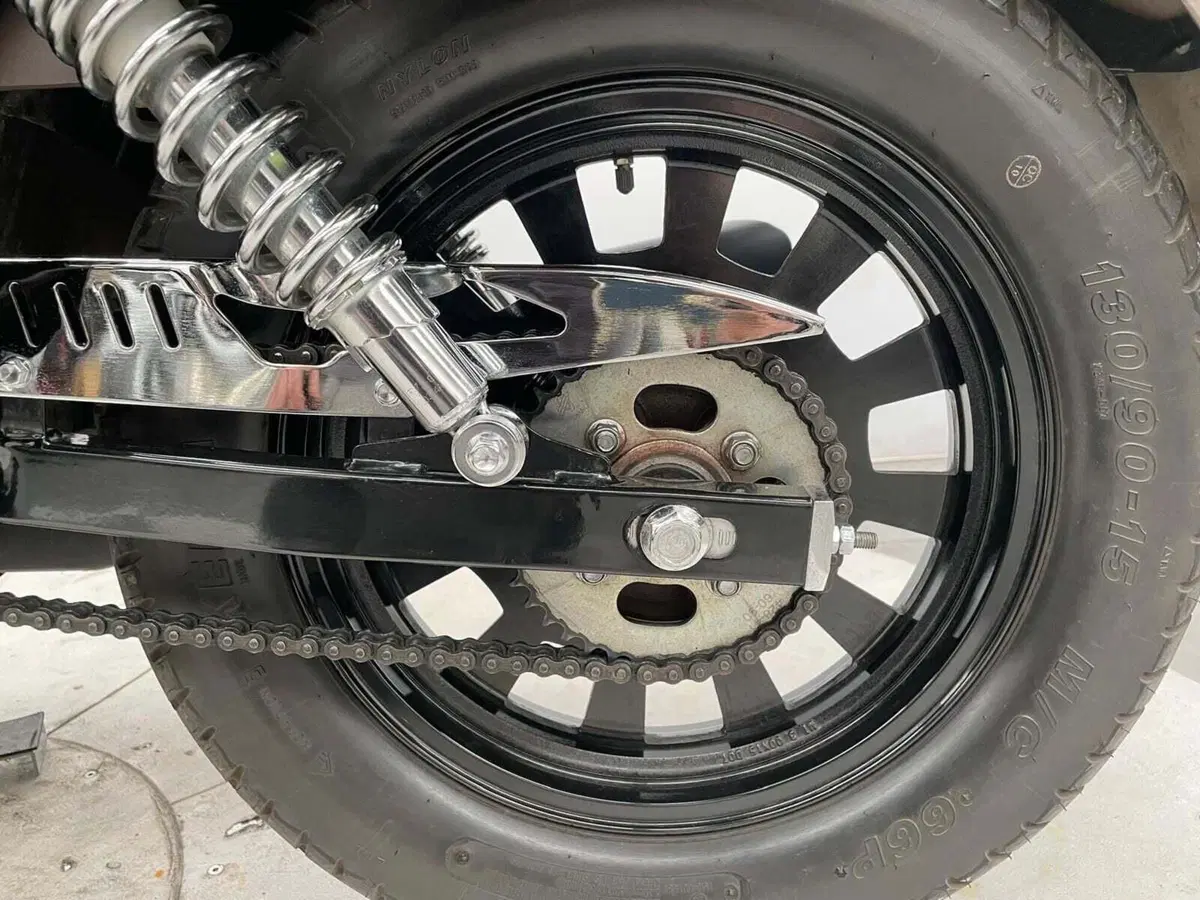 Keeway Motor Superlight 125 (2009 - 17) (13)