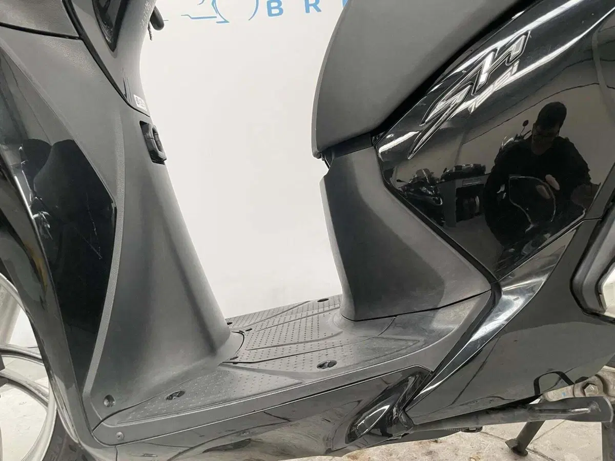 Honda SH 125 i ABS (2013 - 17) (4)