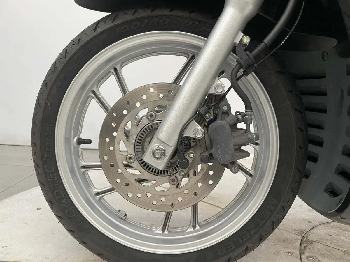 Honda SH 125 i ABS (2013 - 17) (11)
