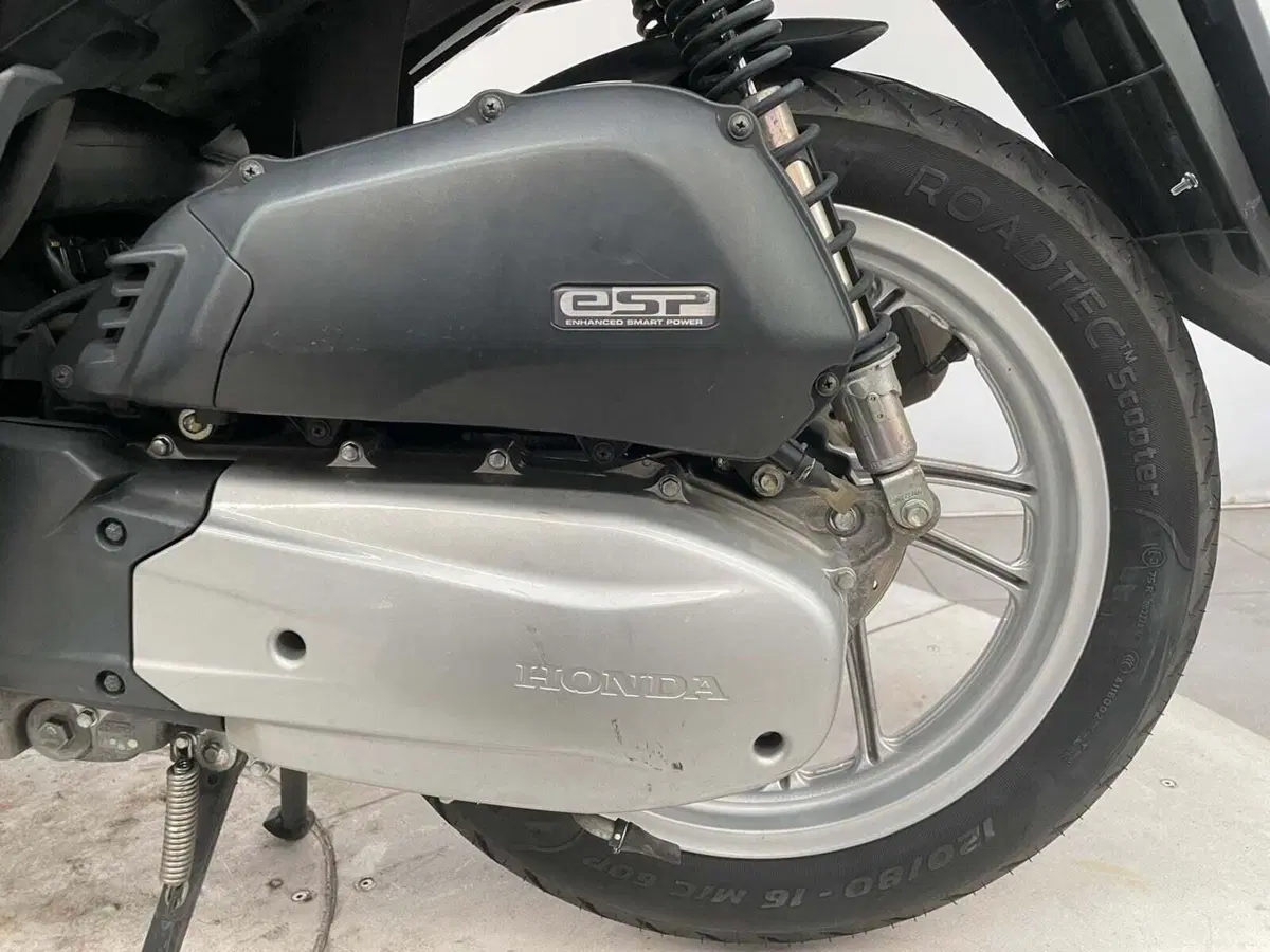 Honda SH 125 i ABS (2013 - 17) (12)