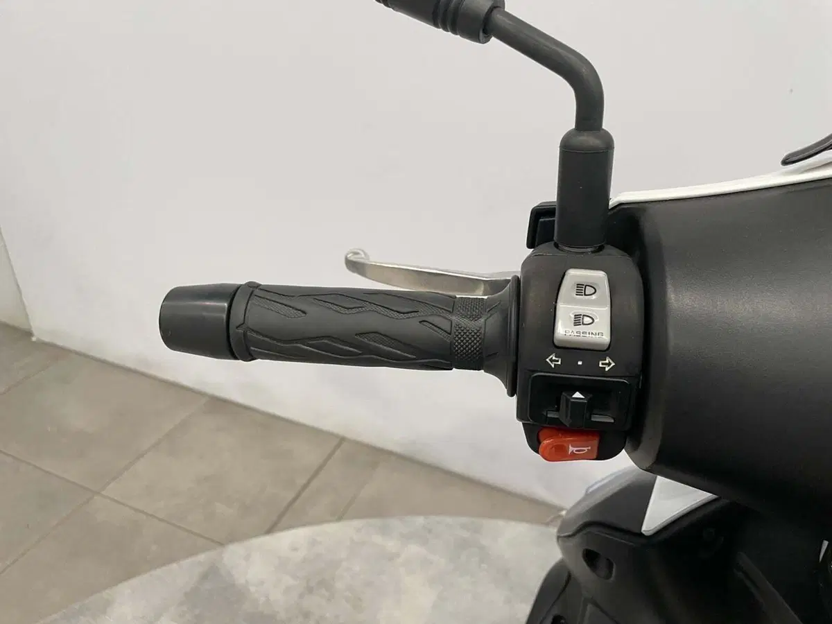 Kymco Agility 200i R16 + (2014 - 17) (8)