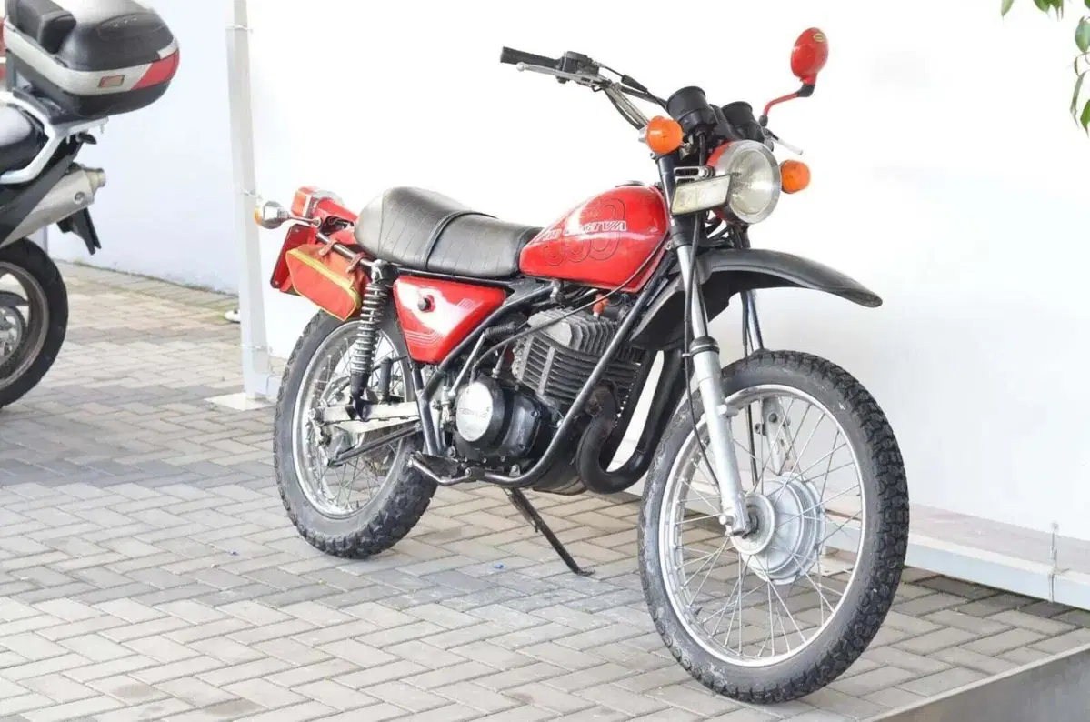 Cagiva SST 350 (5)
