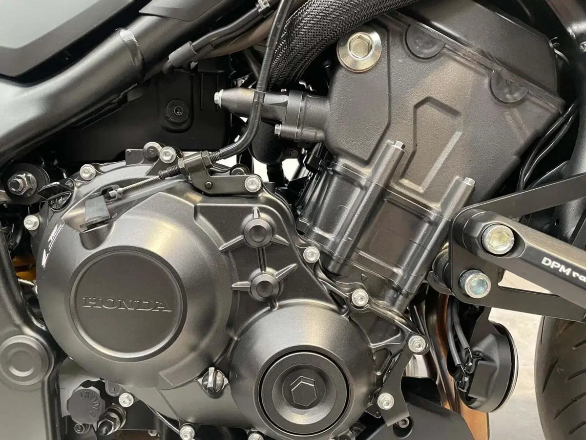 Honda CB 1000 Hornet SP (2025 - 26) (12)