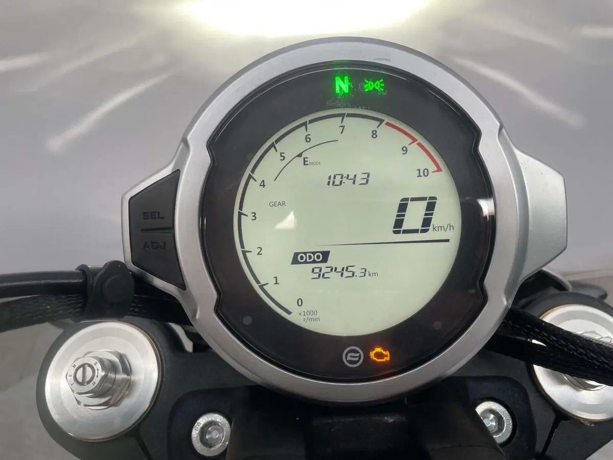 CFMOTO 700CL-X Heritage (2021 - 26) (5)