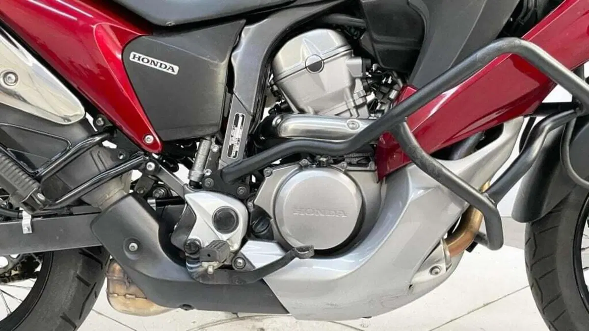 Honda Transalp XL 700 V (2007 - 2013) (7)