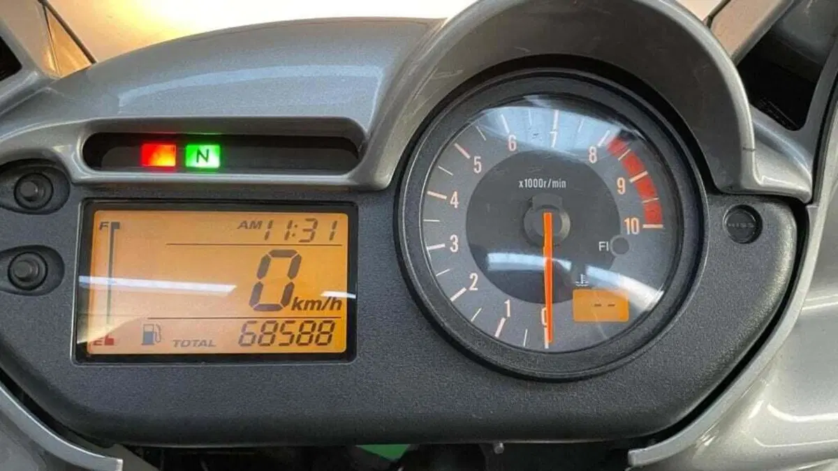 Honda Transalp XL 700 V (2007 - 2013) (10)