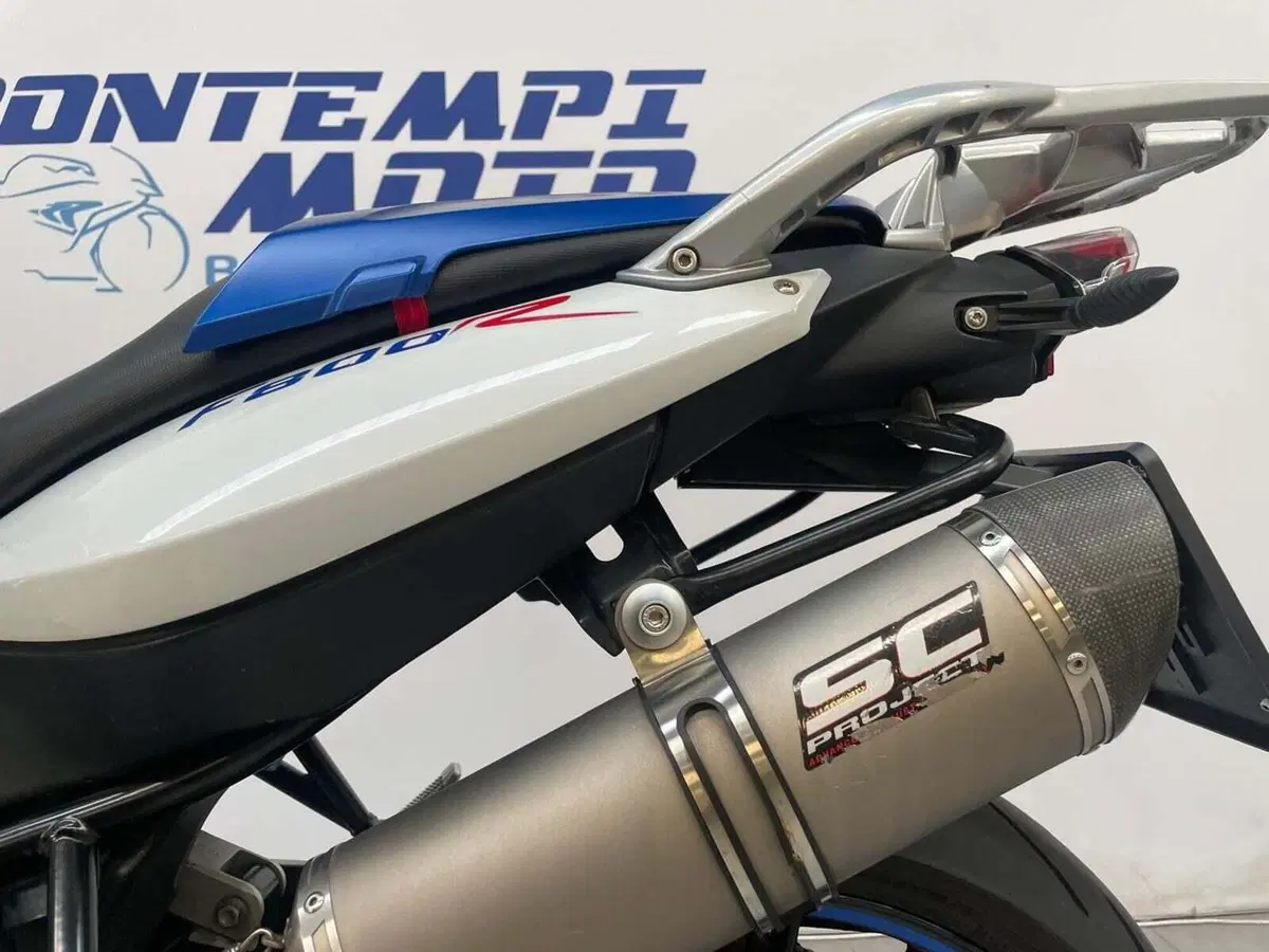 Bmw F 800 R (2015 - 16) (4)