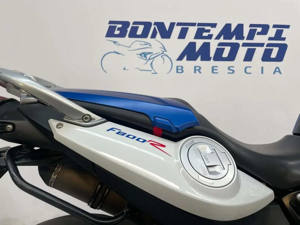 Bmw F 800 R (2015 - 16) (11)