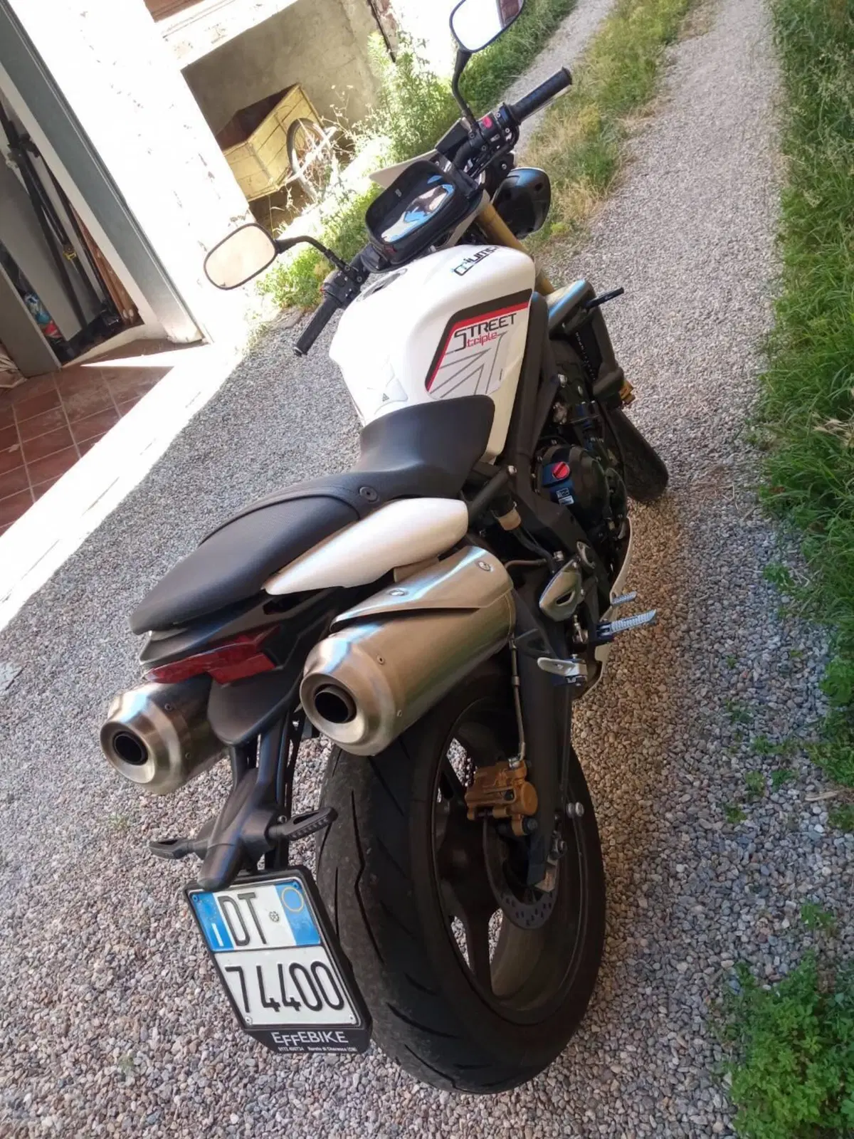 Triumph Street Triple (2007 - 12) (2)