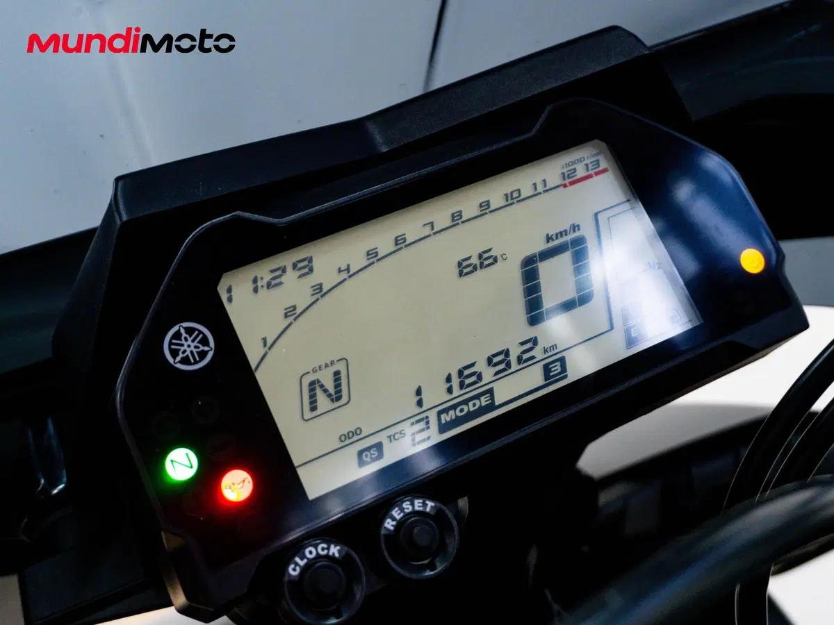 Yamaha MT-10 ABS (2016 - 17) (10)