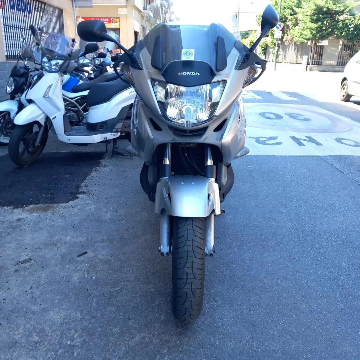 Honda Deauville 700 ABS
