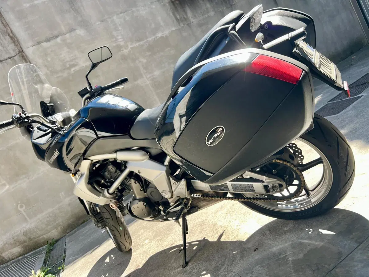 Kawasaki Versys 650 (2006 - 09) (4)