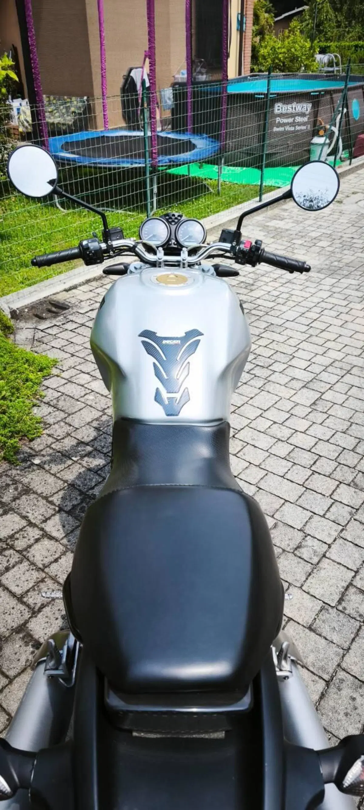Ducati Monster 620 I.E (2002) (4)