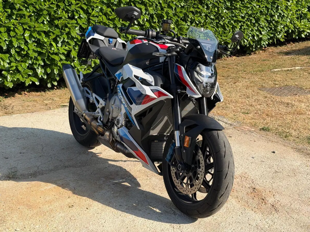 Bmw M 1000 R (2023 - 24)