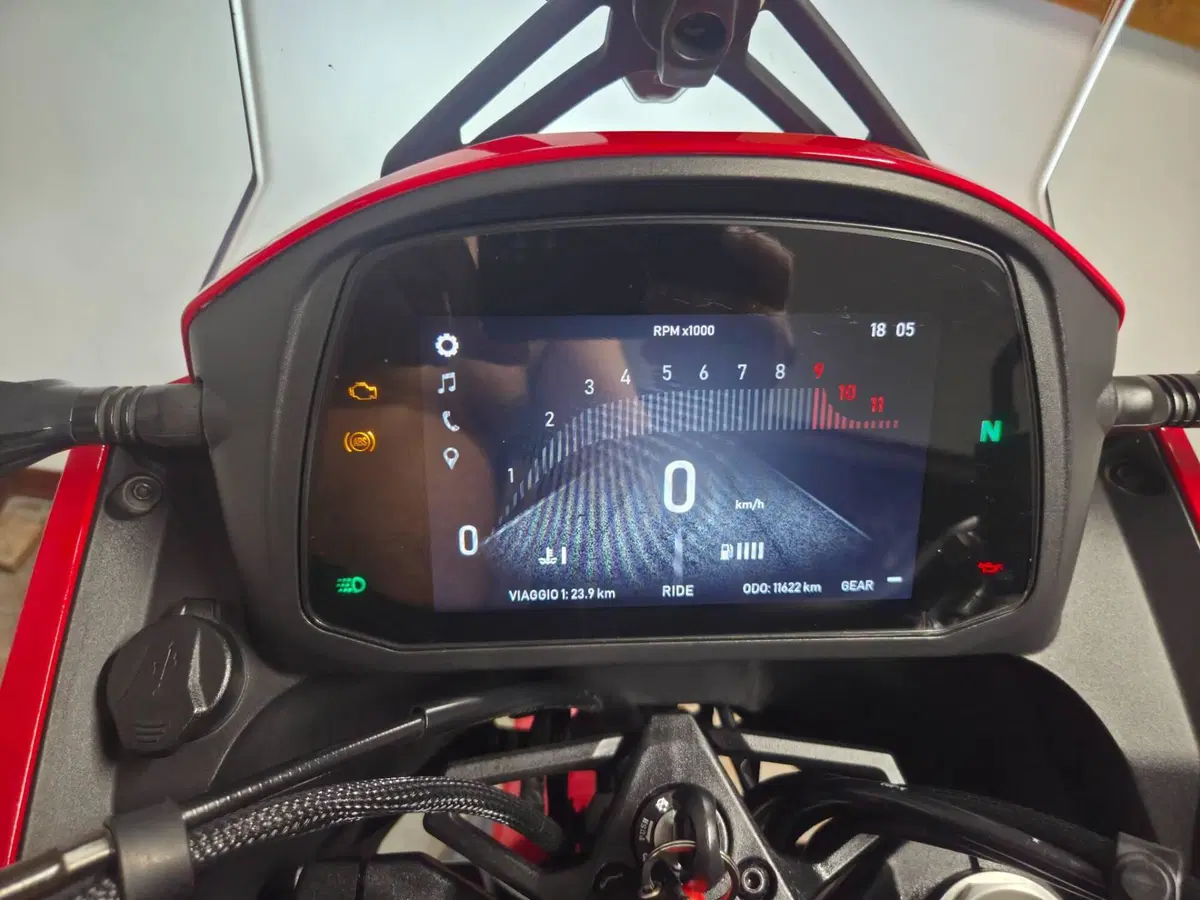 Moto Morini X-Cape 650 (2021 - 26) (9)