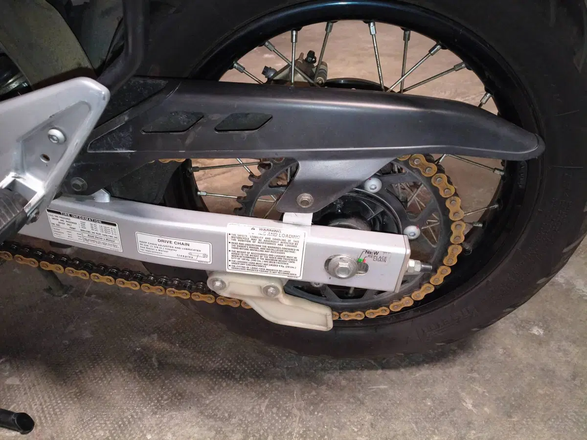 Honda Transalp XL 650V (2005 - 06) (5)
