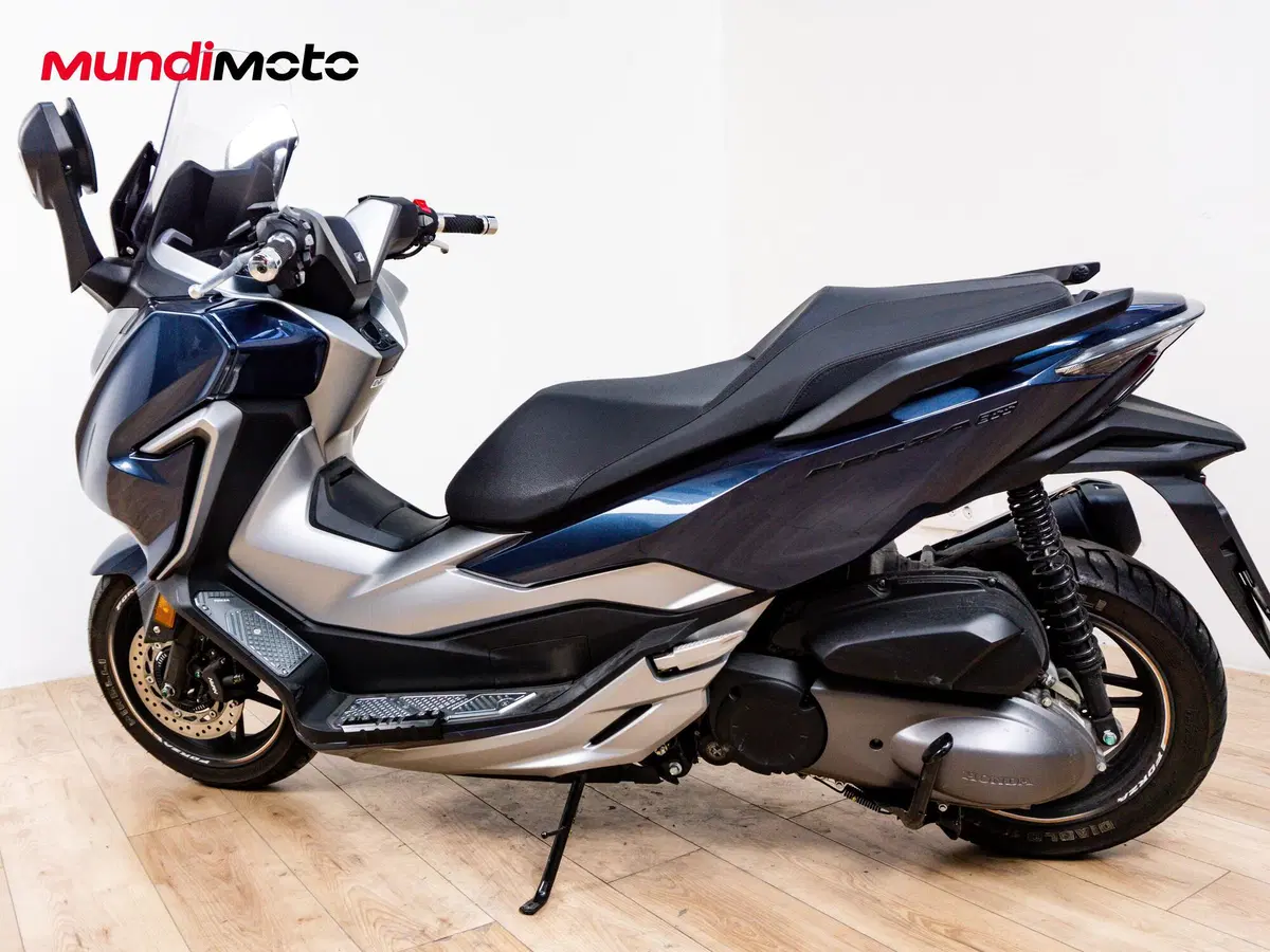 Honda Forza 300 ABS (2013 - 17) (7)
