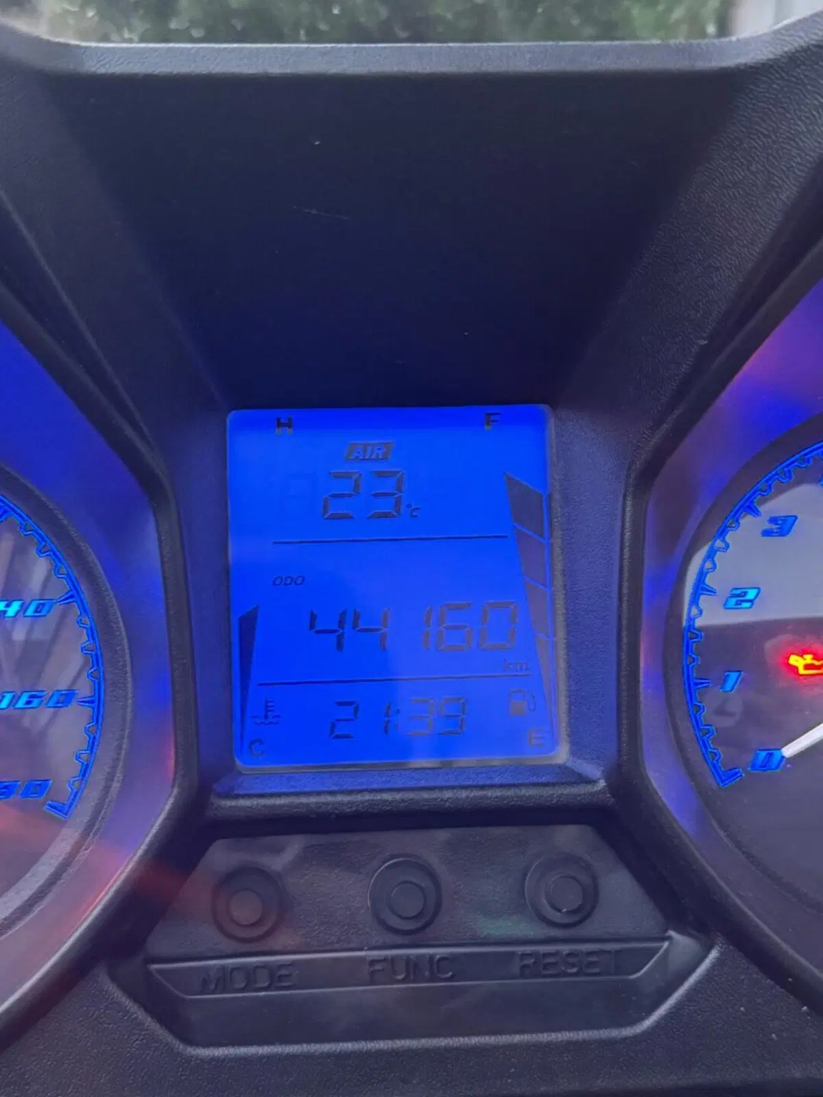 Kymco Downtown 350i TCS (2020) (7)