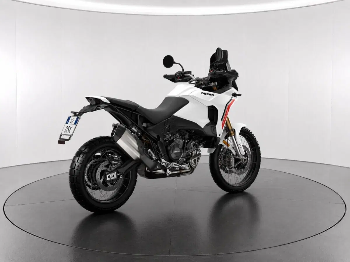 Ducati DesertX (2022 - 25) (9)