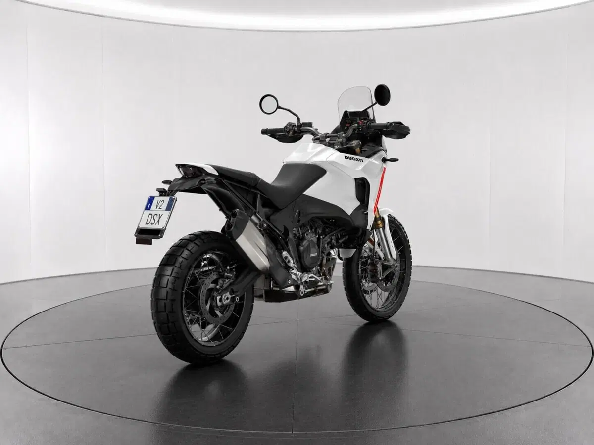 Ducati DesertX (2022 - 25) (10)