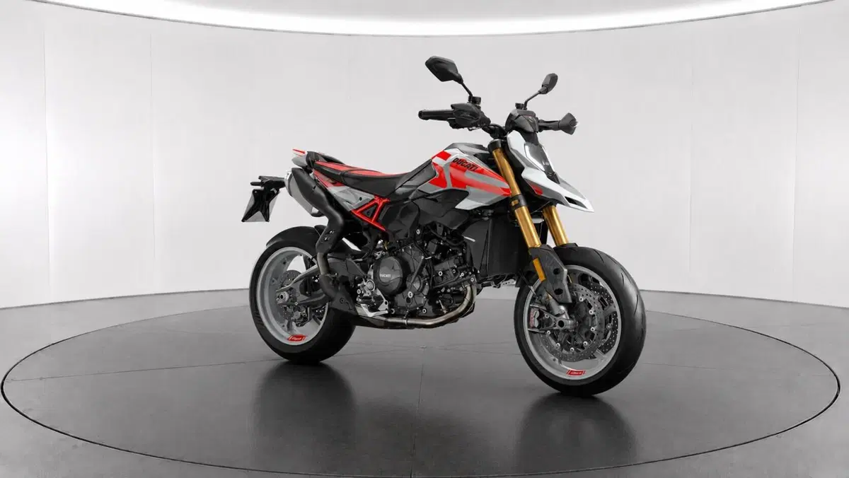 Ducati Hypermotard 796 (2012) (9)