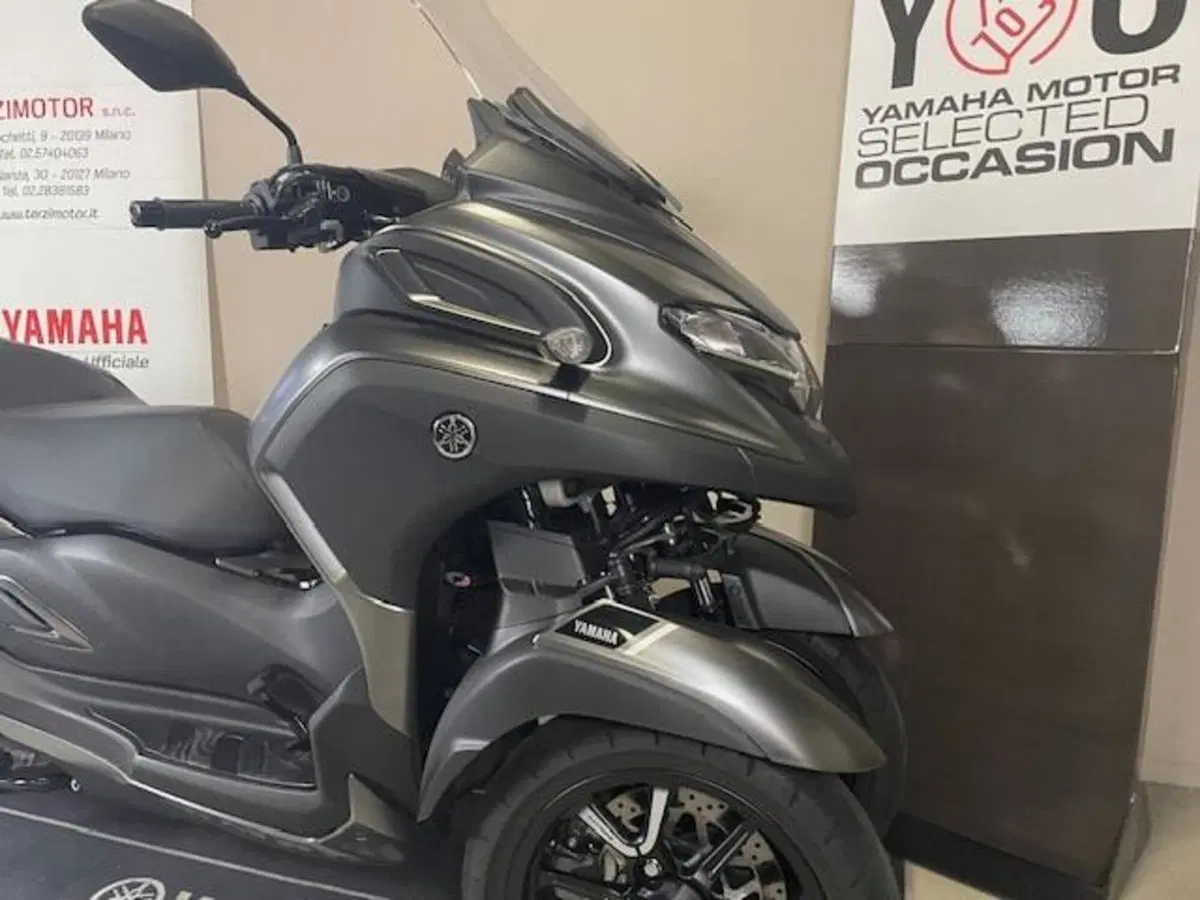 Yamaha Tricity 300 (2021 - 24) (2)