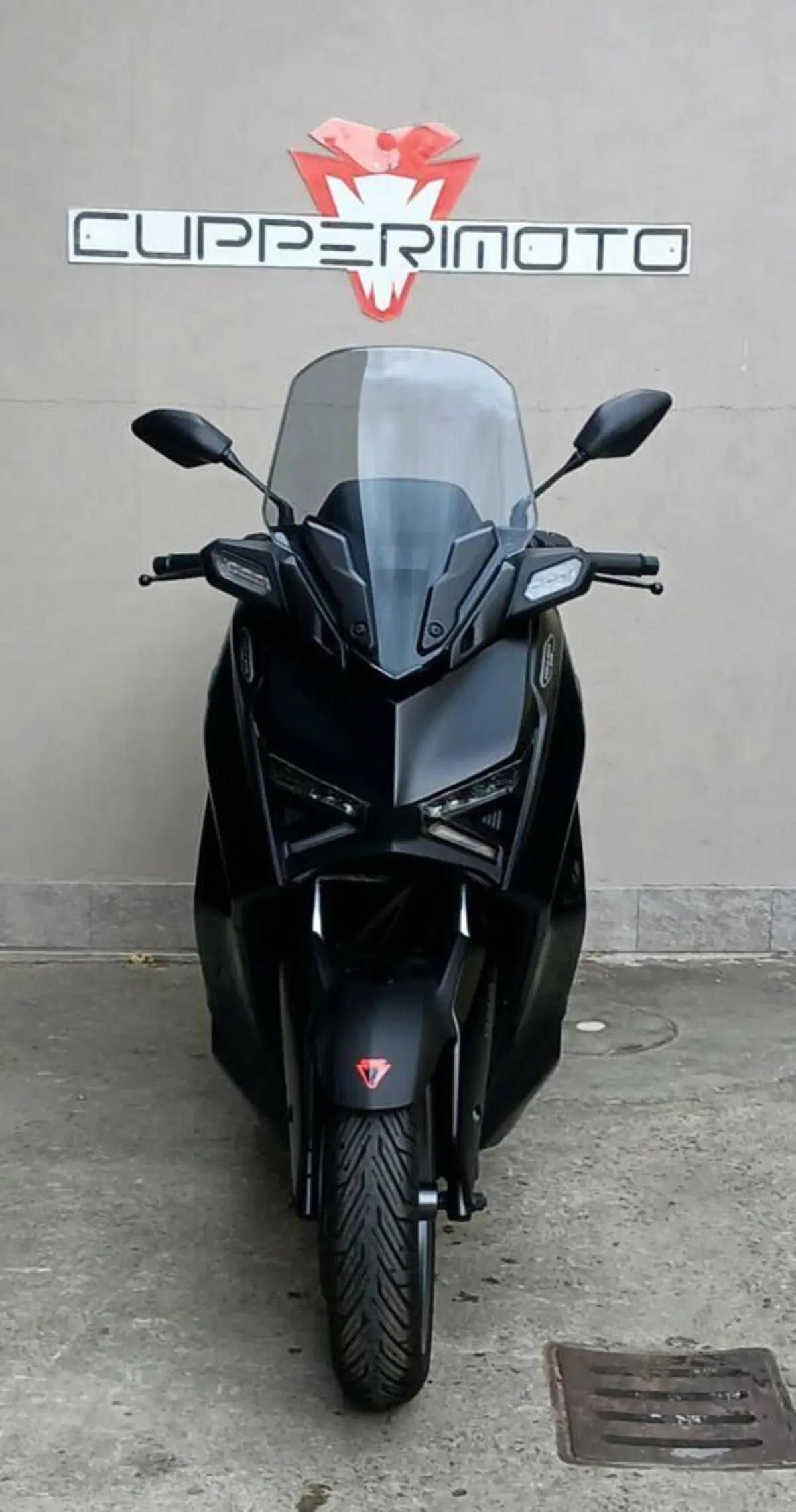 Yamaha X-Max 125 Tech Max (2021 - 24) (2)