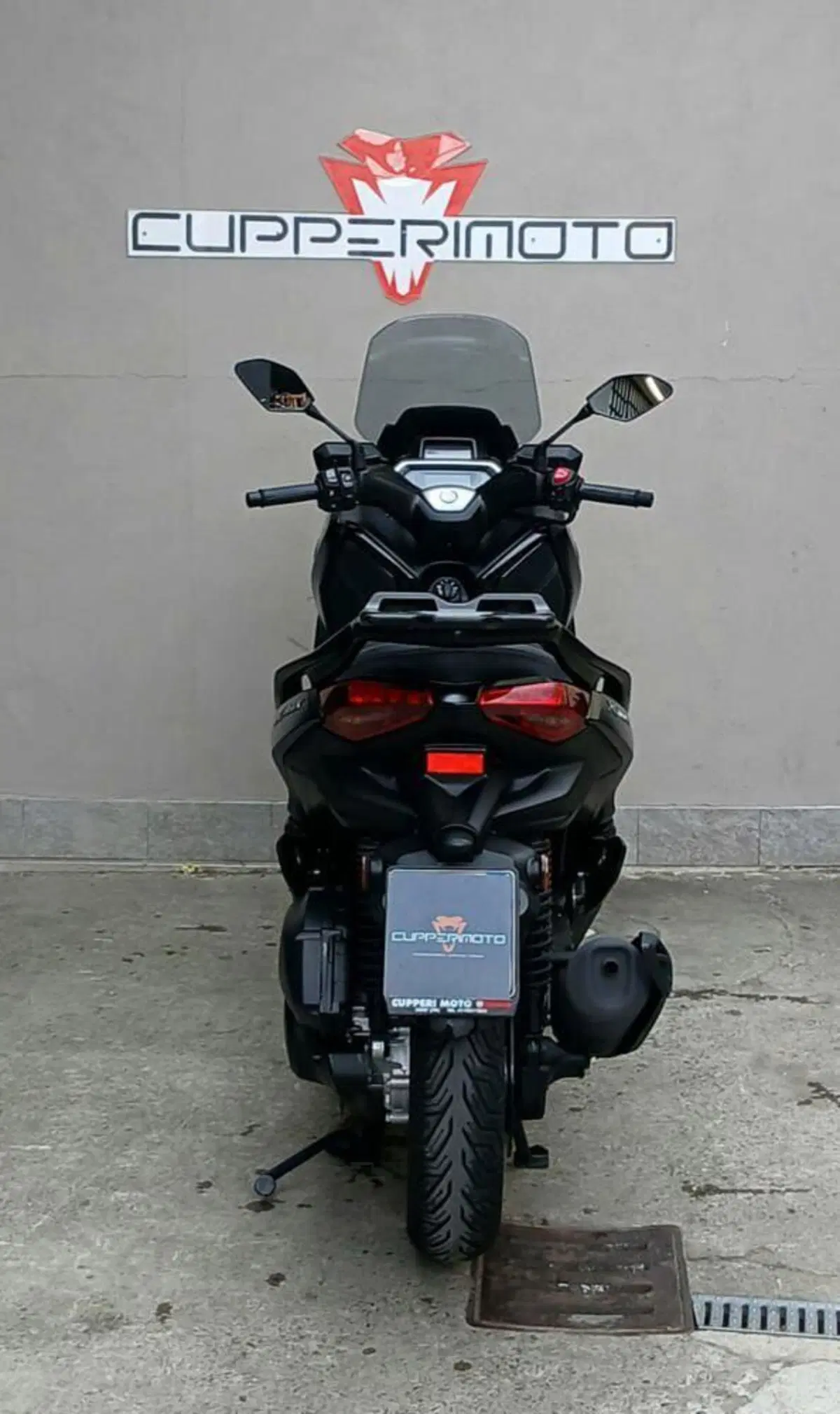Yamaha X-Max 125 Tech Max (2021 - 24) (5)