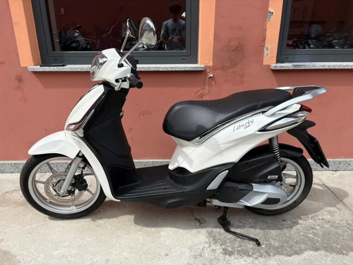 Piaggio Liberty 150 ABS (2017 - 20) (3)