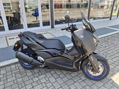 Yamaha X-Max 300 (2021 - 24) usata
