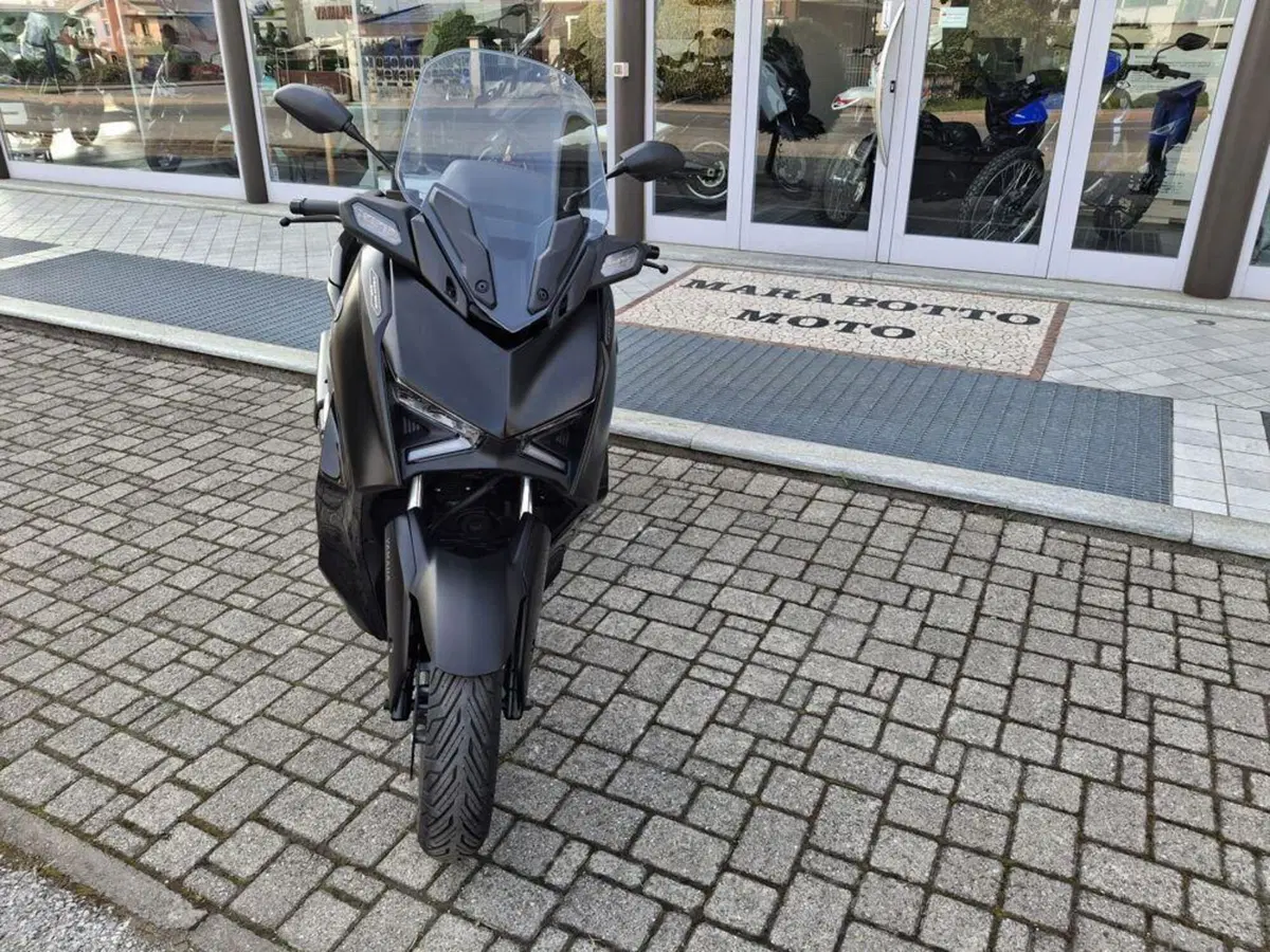 Yamaha X-Max 300 Tech Max (2021 - 24) (5)