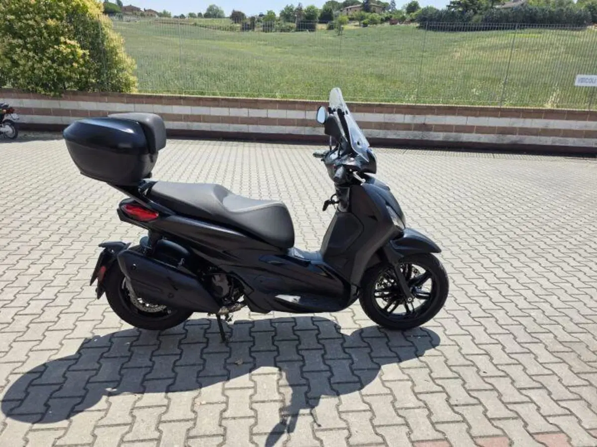 Piaggio Beverly 400 S ABS-ASR (2021 - 24) (4)