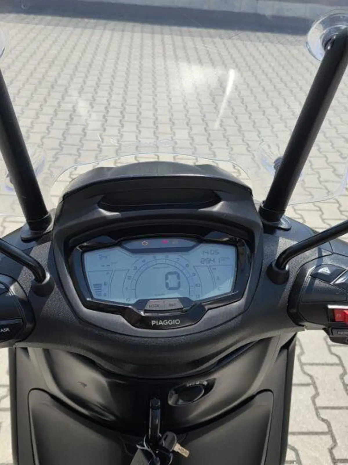 Piaggio Beverly 400 S ABS-ASR (2021 - 24) (7)