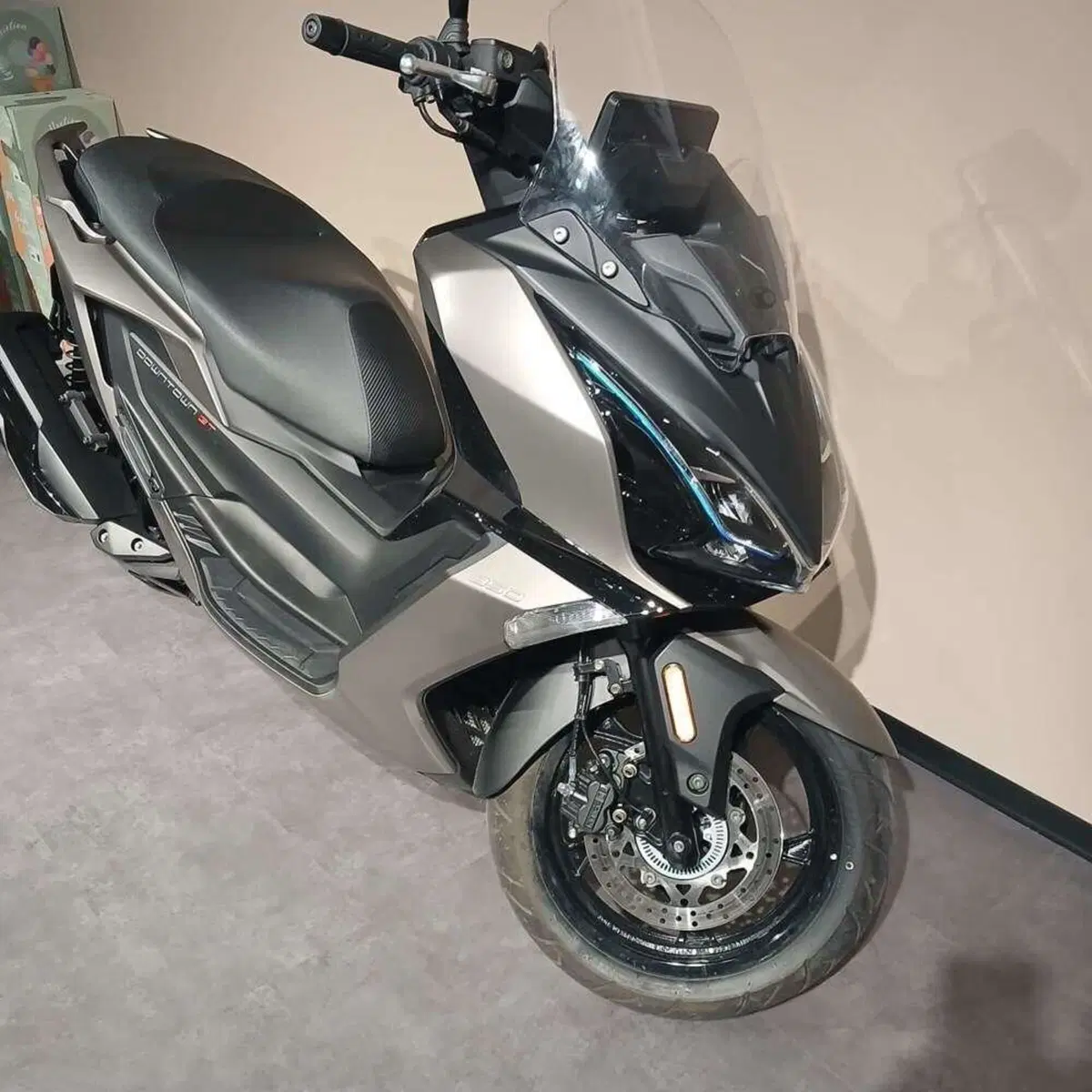 Kymco Downtown 350i GT (2024 - 26) (7)