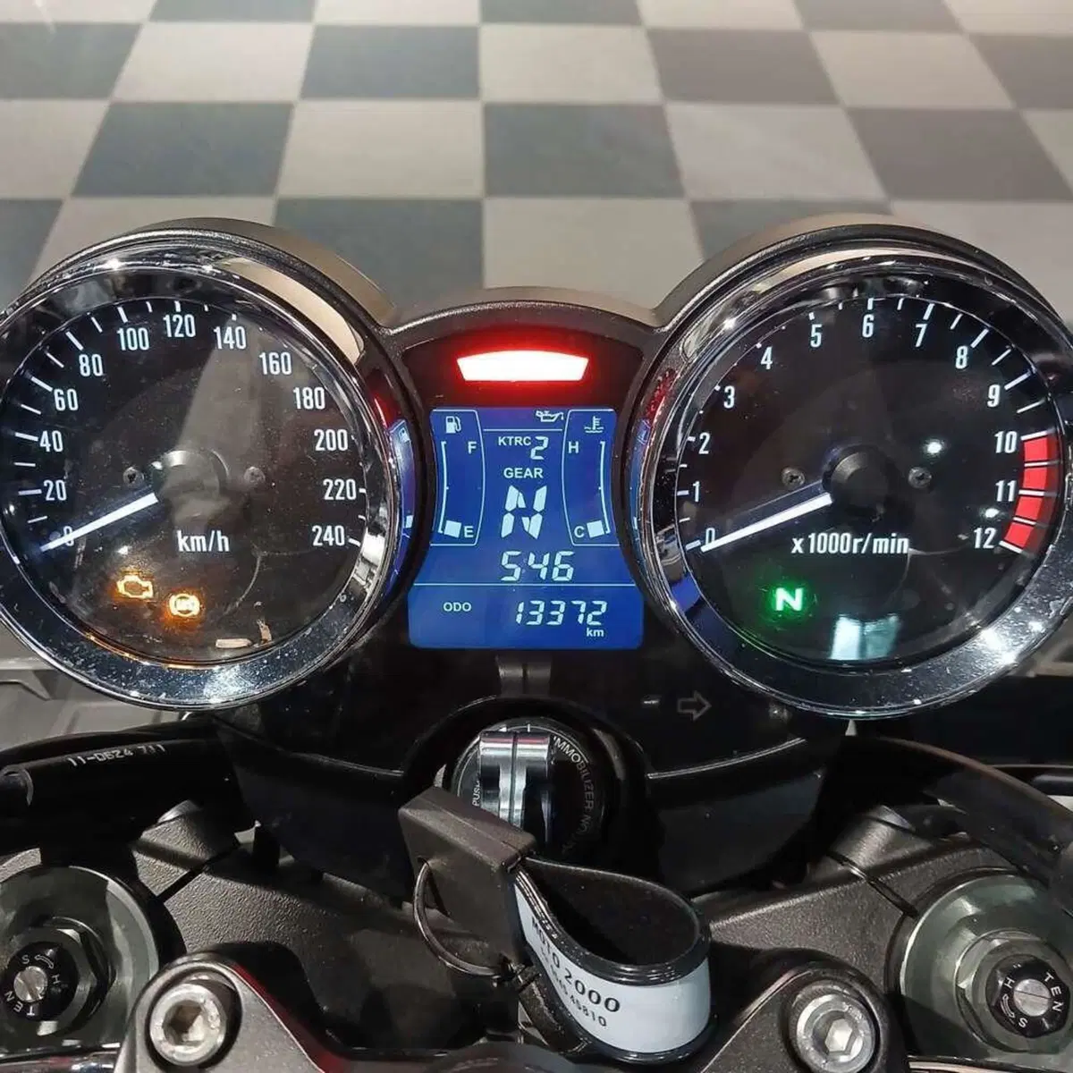 Kawasaki Z 900 RS (2018 - 20) (7)